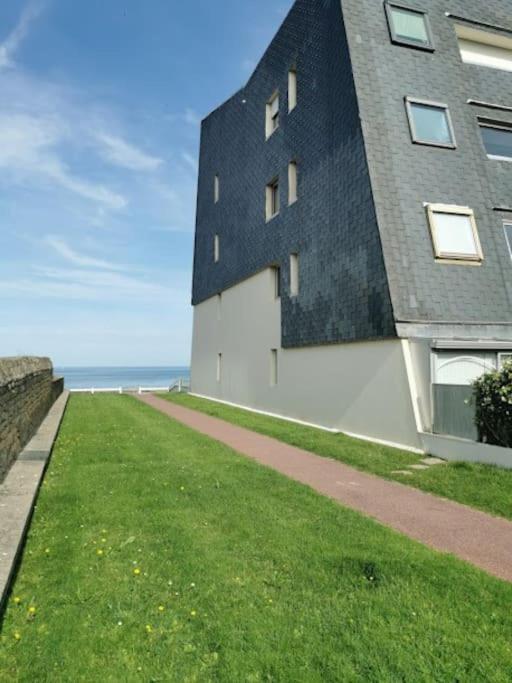 Appartement Acces Direct A La Plage Bernières-sur-Mer Esterno foto
